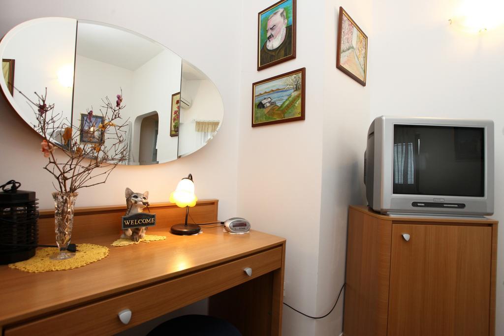 Parenzana Sea View Apartments Sk Portorož Buitenkant foto