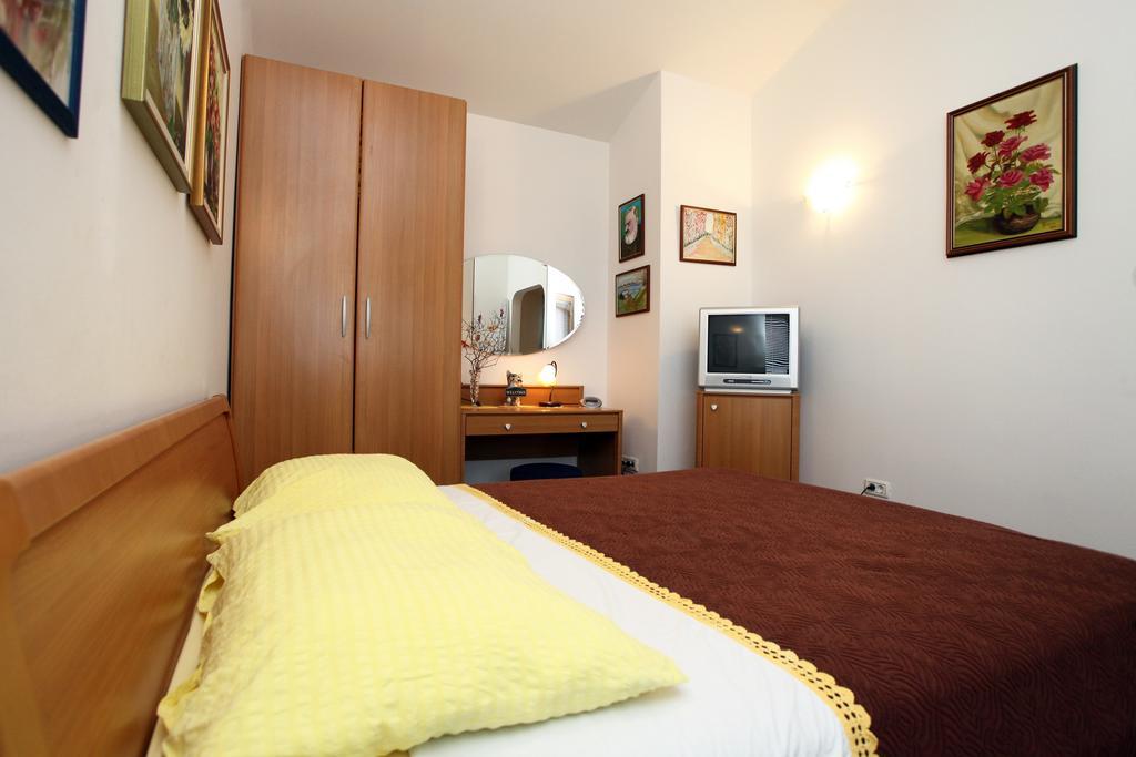 Parenzana Sea View Apartments Sk Portorož Buitenkant foto