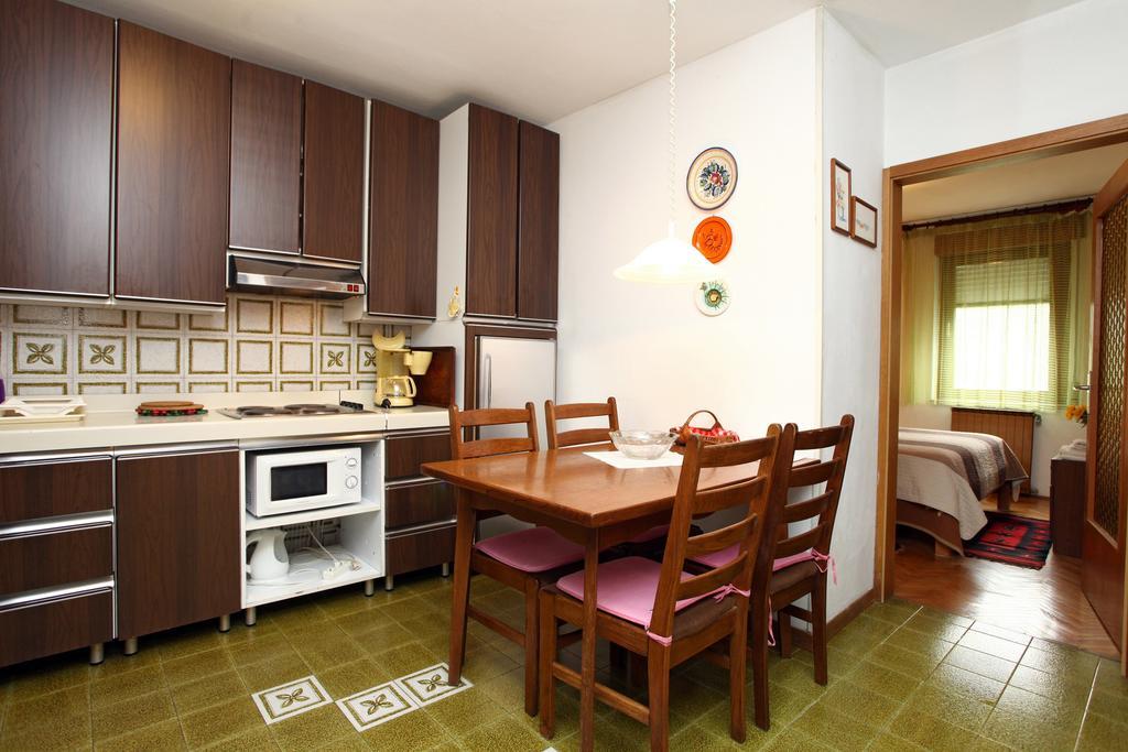 Parenzana Sea View Apartments Sk Portorož Buitenkant foto