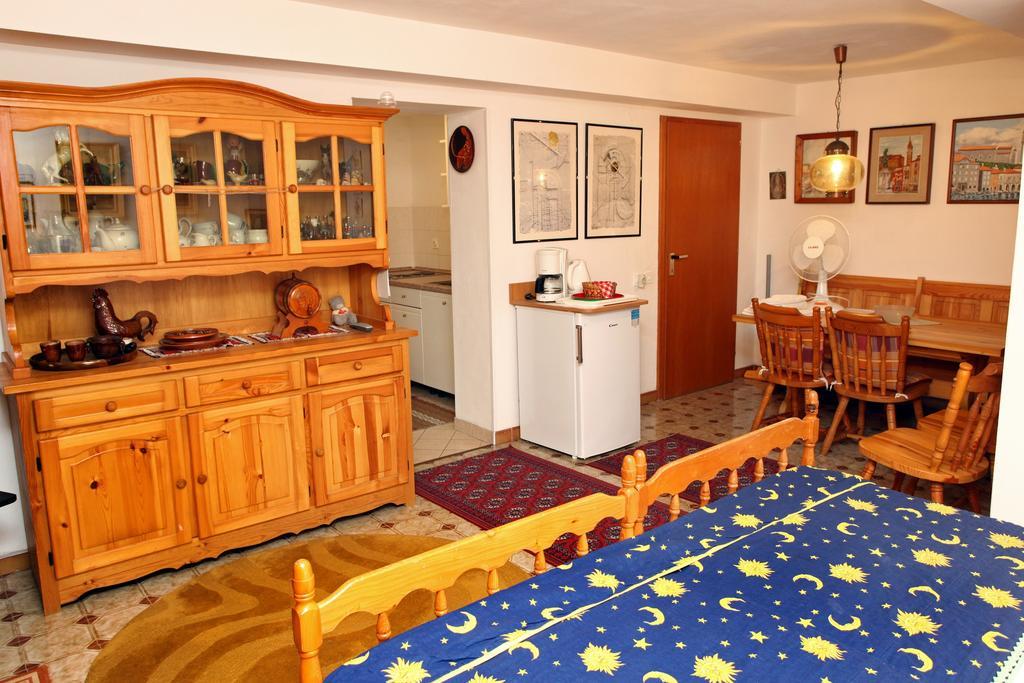 Parenzana Sea View Apartments Sk Portorož Buitenkant foto